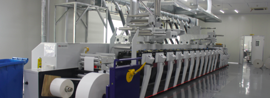 masini_etichetat_textile